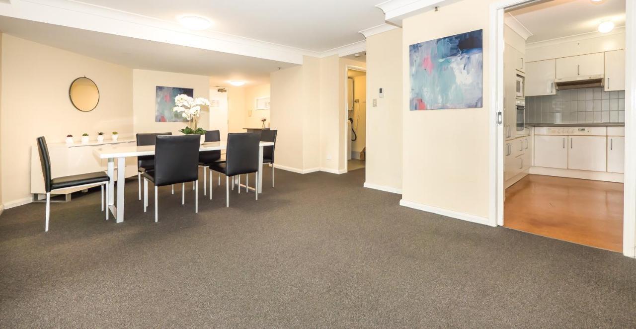 Victoria Square Apartments Gold Coast Buitenkant foto