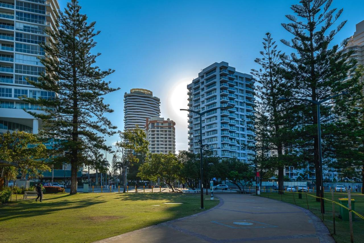 Victoria Square Apartments Gold Coast Buitenkant foto